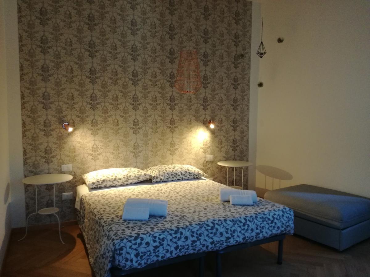 Dante Rooms And Apartment トレント エクステリア 写真